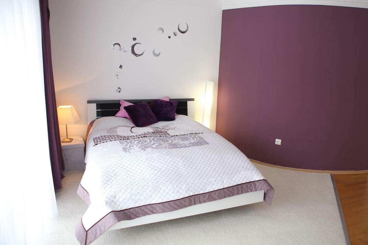 Lila Apartman Heviz Exterior photo